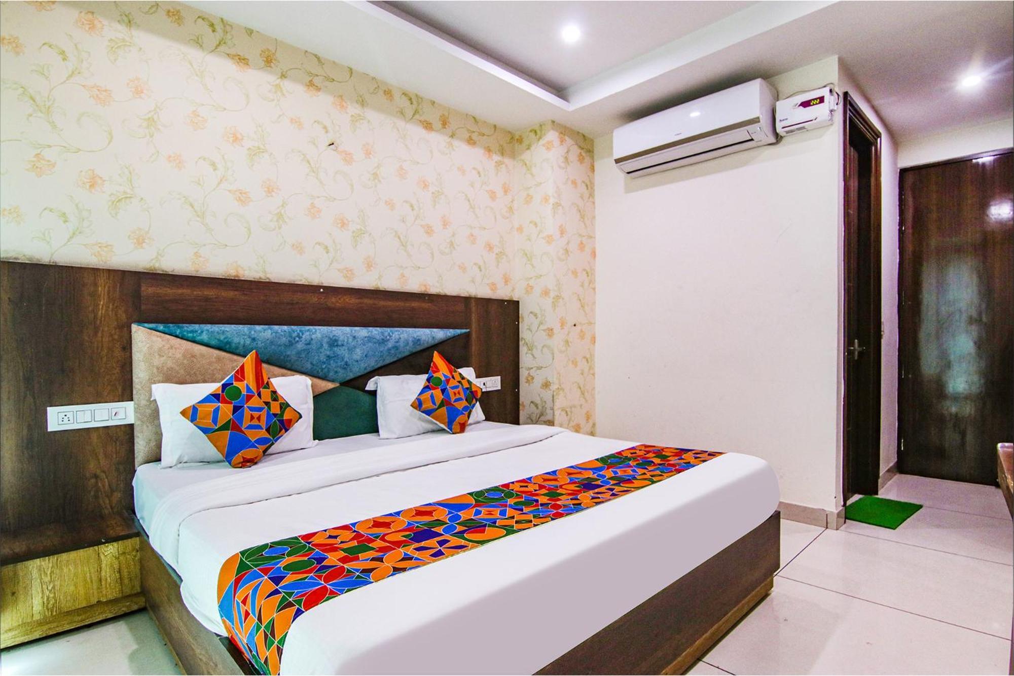 OYO 81174 Hotel Lime Wood Mohali Exterior foto