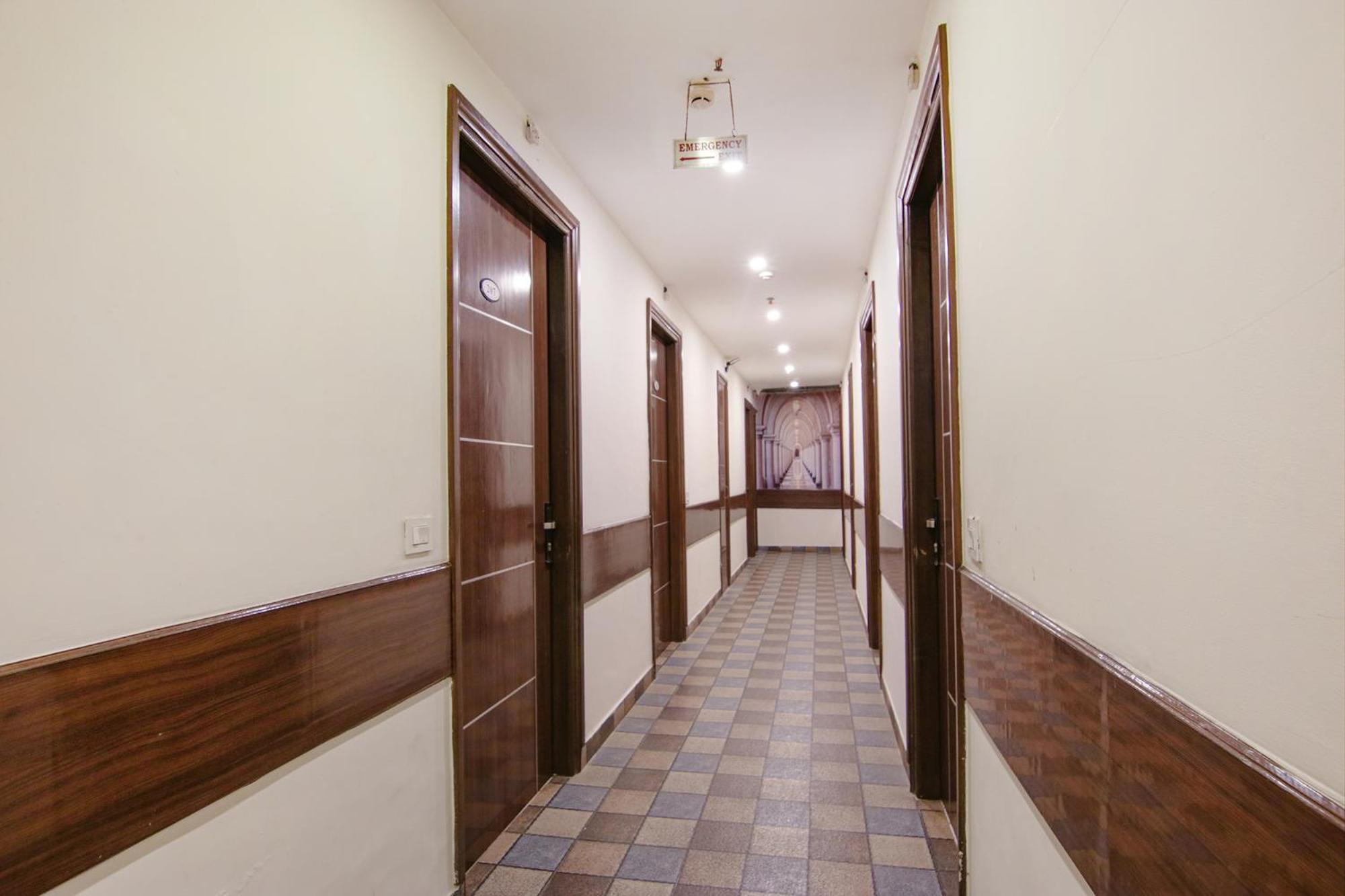 OYO 81174 Hotel Lime Wood Mohali Exterior foto